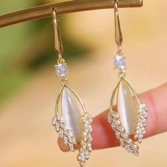 Gold Leaf Crystal Drop Earrings
