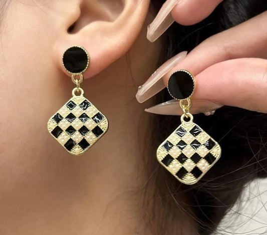 Elegant Black & Gold Checkered Drop Earrings